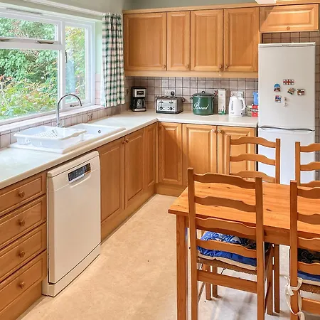 Foxes Retreat * Thornton Watlass